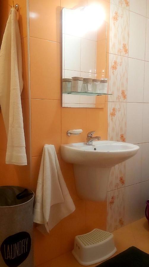 Saint Nicholas Varna Lovely 2 Bedroom Apartment With Sunny Garden מראה חיצוני תמונה