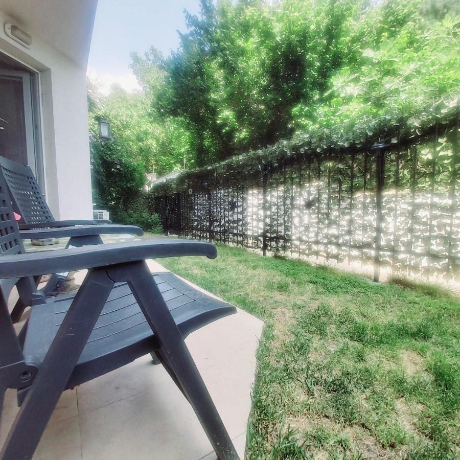 Saint Nicholas Varna Lovely 2 Bedroom Apartment With Sunny Garden מראה חיצוני תמונה