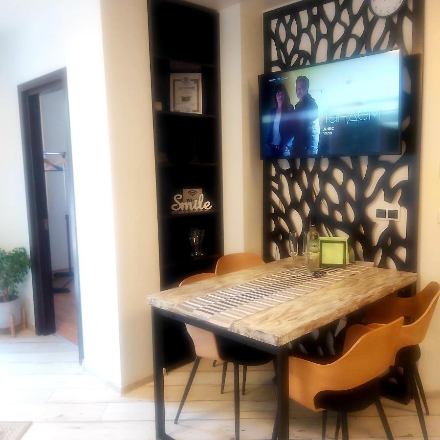 Saint Nicholas Varna Lovely 2 Bedroom Apartment With Sunny Garden מראה חיצוני תמונה