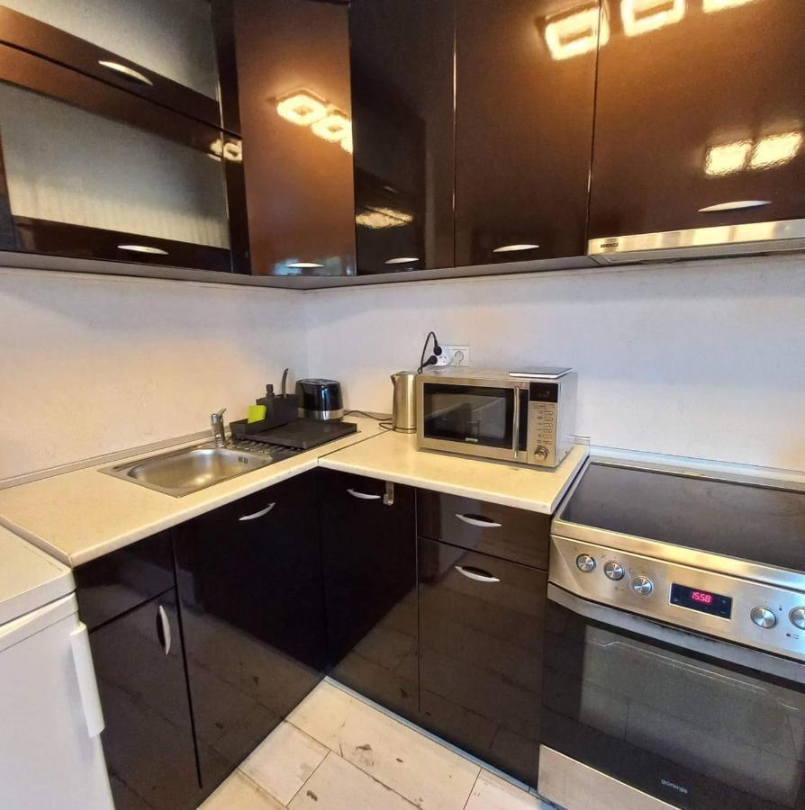 Saint Nicholas Varna Lovely 2 Bedroom Apartment With Sunny Garden מראה חיצוני תמונה