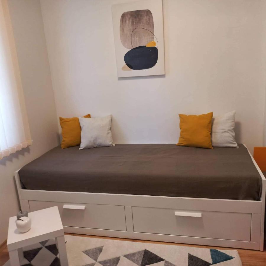 Saint Nicholas Varna Lovely 2 Bedroom Apartment With Sunny Garden מראה חיצוני תמונה